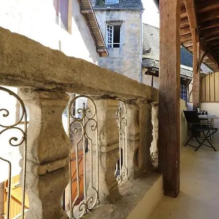 Hostelerie Du Presidial : 3chbres/3sdb De Standing Au Coeur De La Citee De Сasa de vacaciones