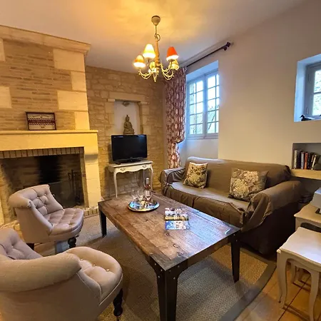 Hostelerie Du Presidial : 3chbres/3sdb De Standing Au Coeur De La Citee De 別荘