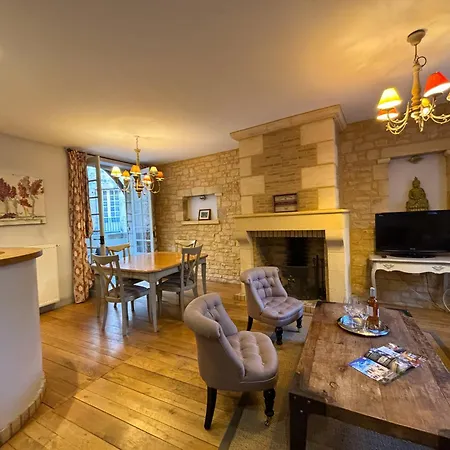 Hostelerie Du Presidial : 3chbres/3sdb De Standing Au Coeur De La Citee De 別荘 *