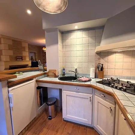 Hostelerie Du Presidial : 3chbres/3sdb De Standing Au Coeur De La Citee De サルラ・ラ・カネダ