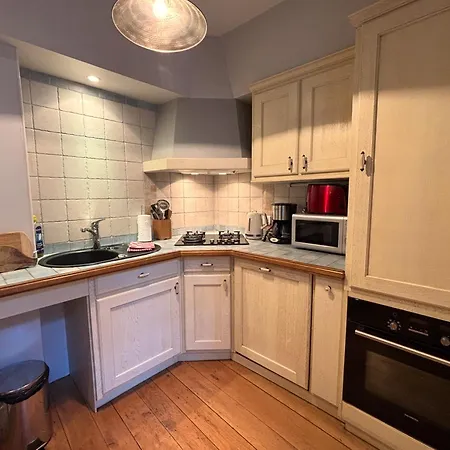 Hostelerie Du Presidial : 3chbres/3sdb De Standing Au Coeur De La Citee De * サルラ・ラ・カネダ